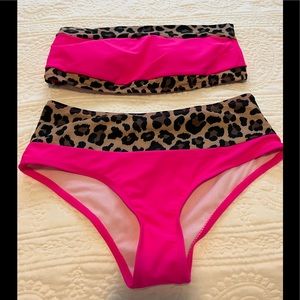 Pink lily bikini in beautiful pink and leopard!